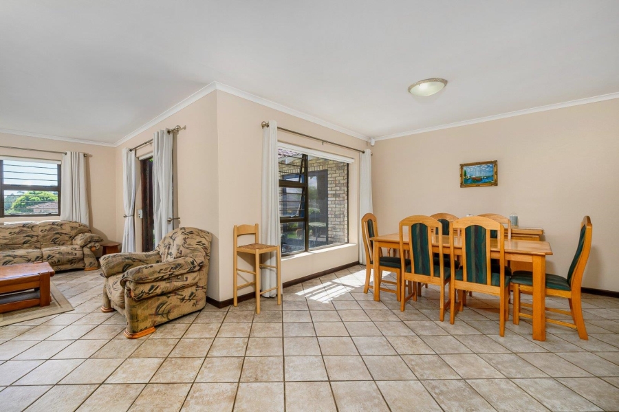 3 Bedroom Property for Sale in Beverley Grove Eastern Cape